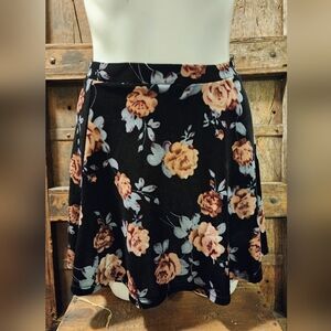 Forever 21 Velvet Black/Blue Floral Skirt